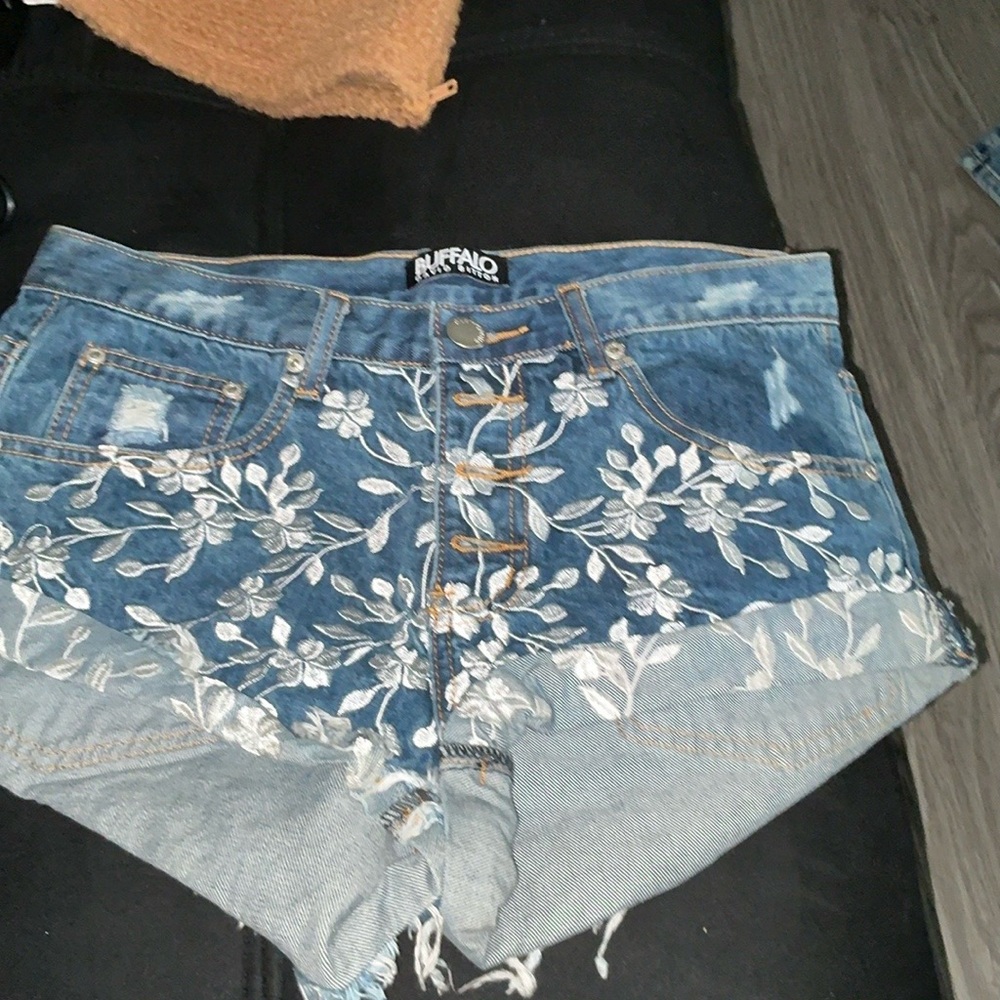 Buffalo David Bitton Blue Floral Embroidered Jean Shorts